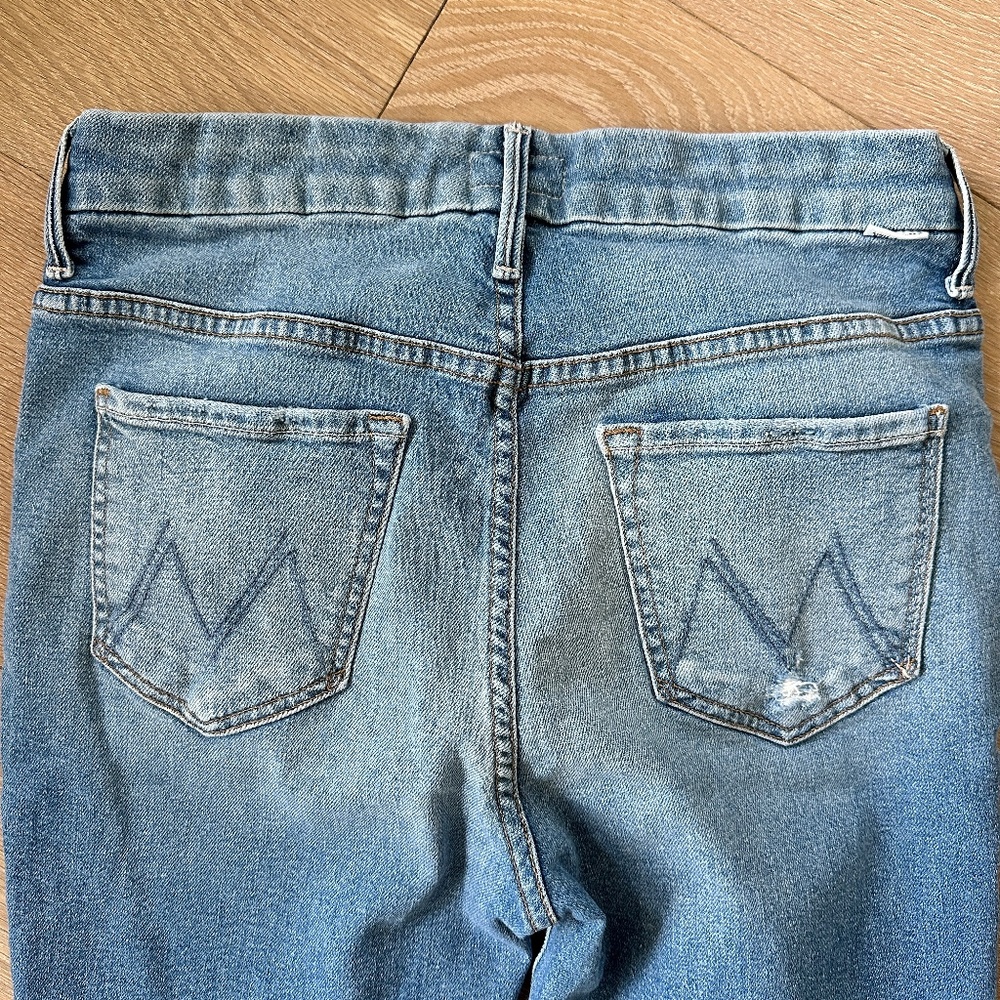 MOTHER Looker Ripped High Waist Fray Ankle Skinny Jeans, 29